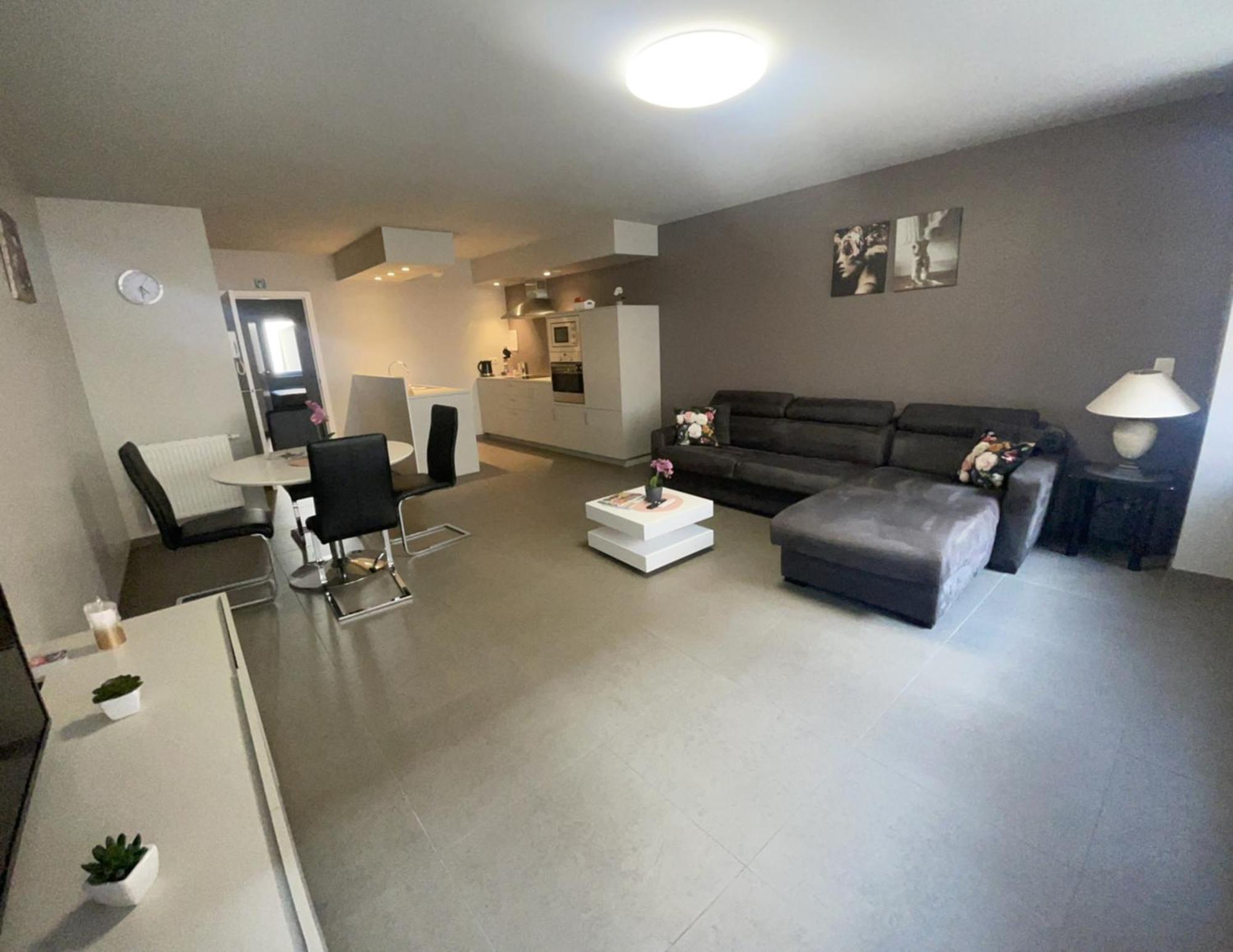 Moderne Appartement Aan Zee Остенде Экстерьер фото
